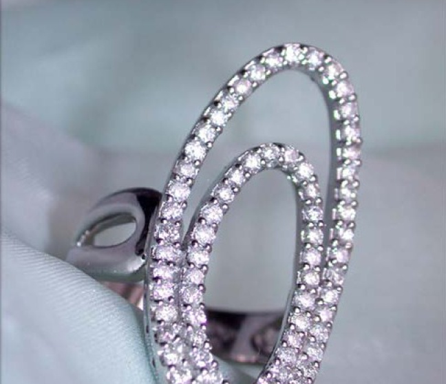 Moderner Brillanten Ring