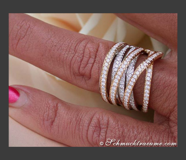Mehrreihiger Brillanten Ring in Gelbgold & Weißgold
