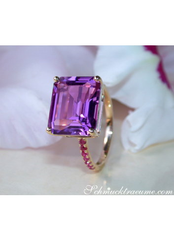 Striking Amethyst Ring with Rubies