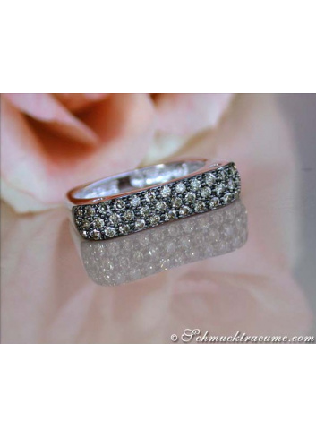 Eckiger Ring mit braunen Diamanten