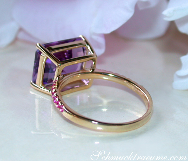 Amethyst Ring mit Rubinen