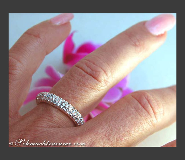 Memory Ring mit schwarzen Diamanten