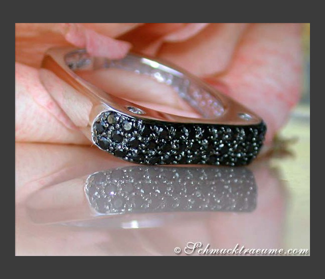 Schwarze Diamanten Ring