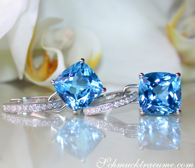 Wende Ohrringe mit Blautopas und Diamanten