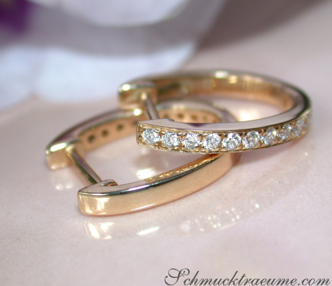Mini Brillanten Creolen in Gelbgold 585/000
