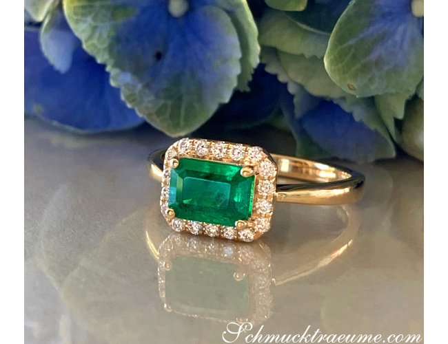 Smaragd Ring mit Brillanten in Gelbgold 585