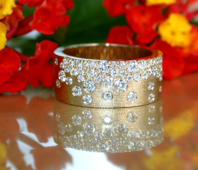 Brillanten Sternenhimmel Ring Gelbgold 585