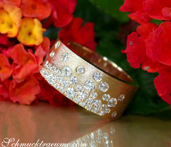 Brillanten Sternenhimmel Ring Gelbgold 585