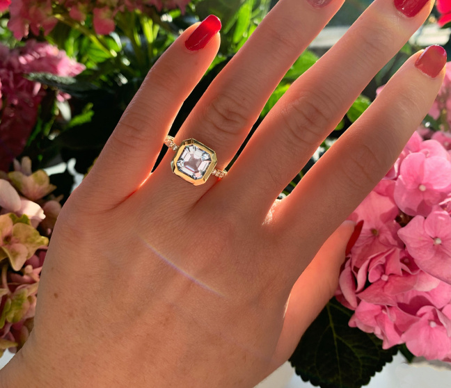Raffinierter Aquamarin Ring  "Surprise" | SCHMUCKTRÄUME.COM