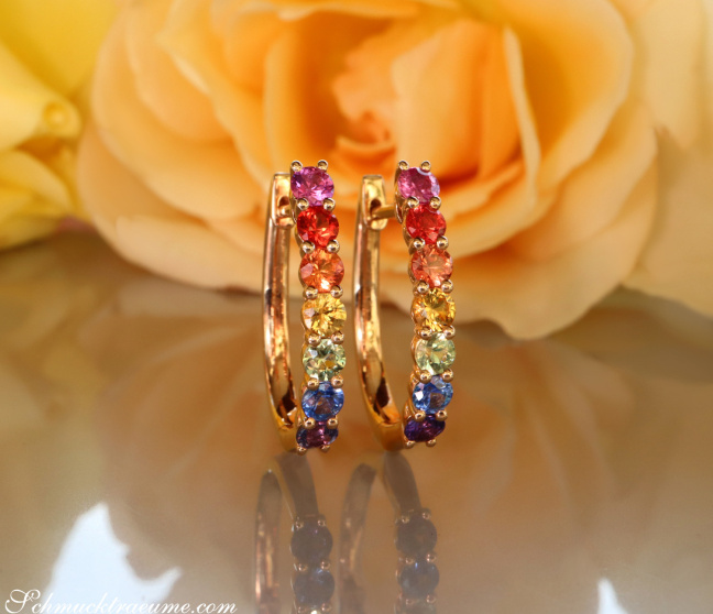 Regenbogen Saphir Ohrringe / Creolen