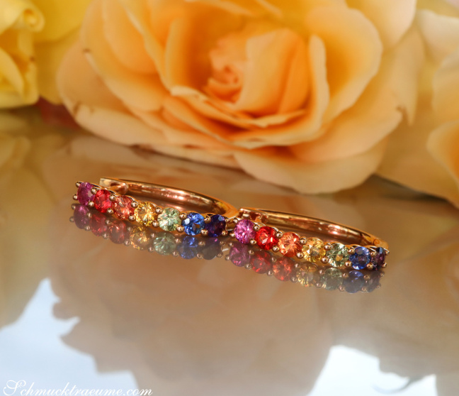 Regenbogen Saphir Ohrringe / Creolen