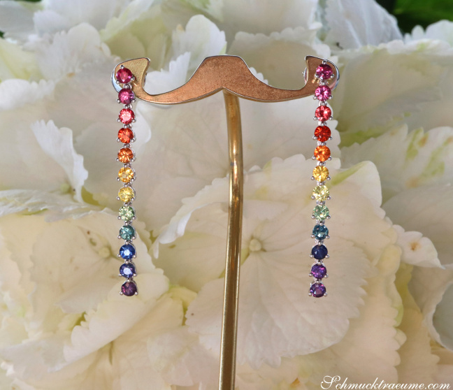 Regenbogen Saphir Ohrringe Weißgold 750 lang