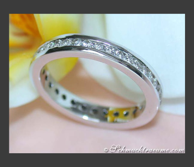 Attraktiver Brillanten Memoire Ring in Weißgold 750