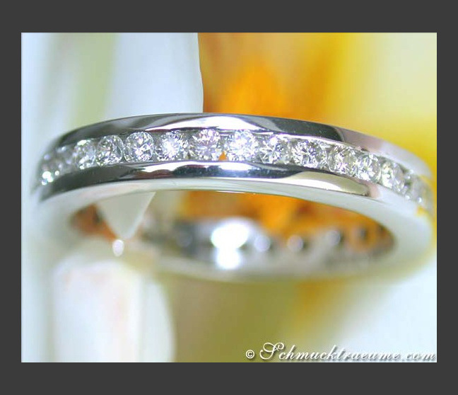 Attraktiver Brillanten Memoire Ring in Weißgold 750