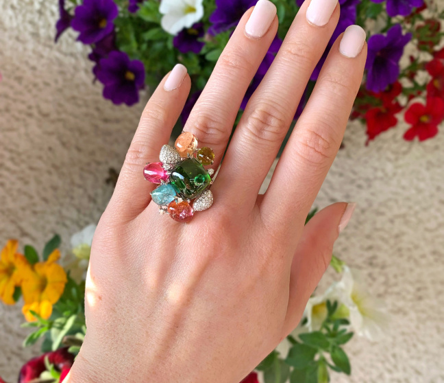Multicolor Turmalin Ring mit Brillanten