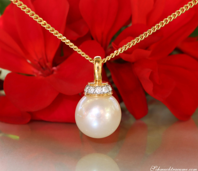 Wundervoller Süßwasserperle Anhänger mit Brillanten (mit Kette)