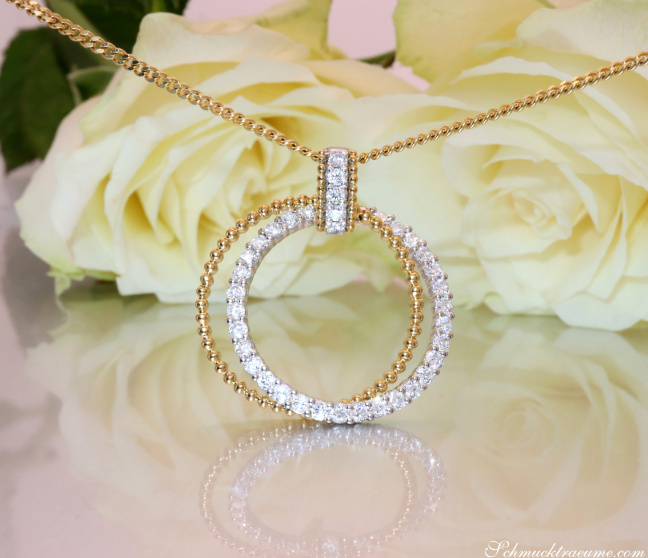 Eleganter Brillanten Kreis Anhänger in Gelb- & Weißgold 750
