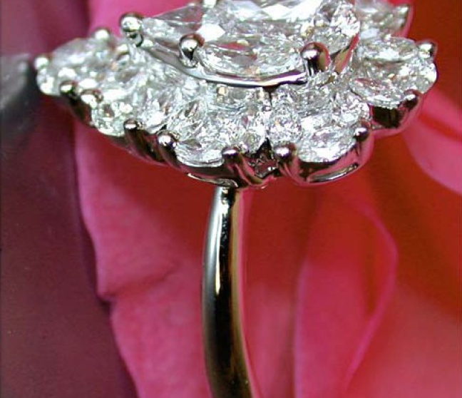 Diamanten Tropfen Ring