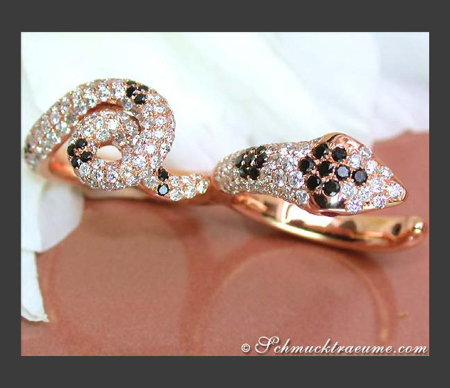 Diamanten Doppel Ring im Schlangen Design
