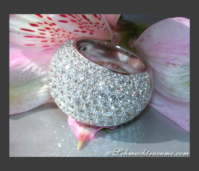 Diamant Pavé Ring in Weißgold 750