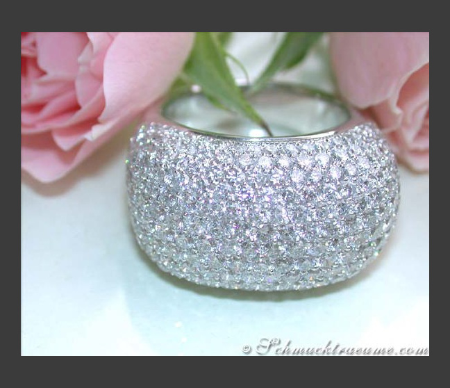 Schwerer Diamanten Dome Ring