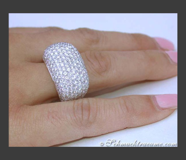 Schwerer Diamanten Dome Ring