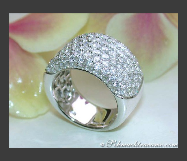 Breiter Brillanten Ring in Weißgold 750