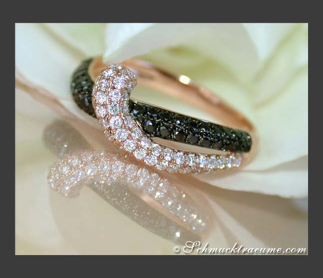 Schwarze Diamanten Ring in Roségold