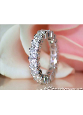 Top-class Diamond Eternity Ring (4,33 ct.)