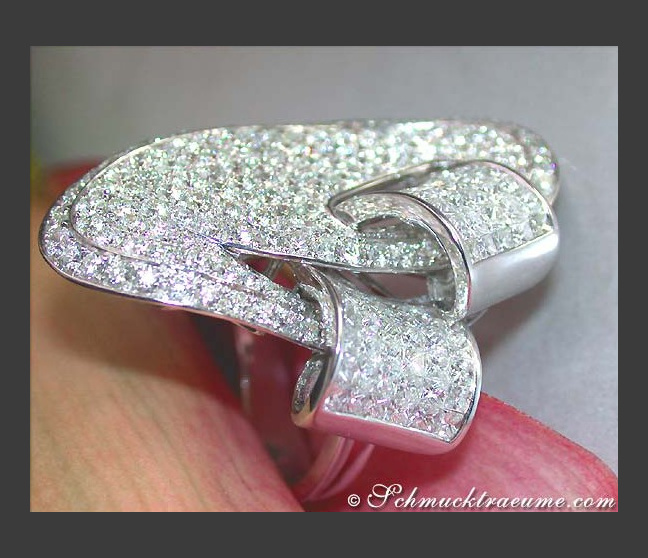 Großer Diamanten Ring