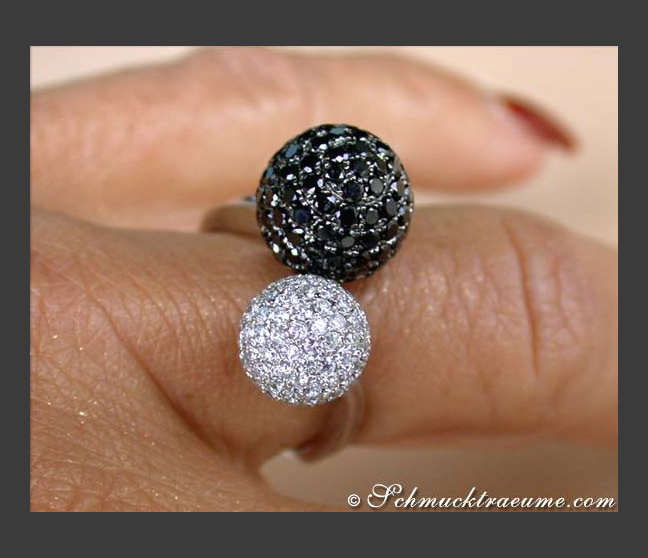 Pave Kugel Ring mit schwarzen Diamanten