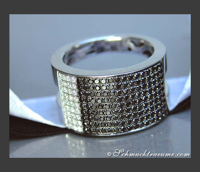 schwarze Diamanten Ring
