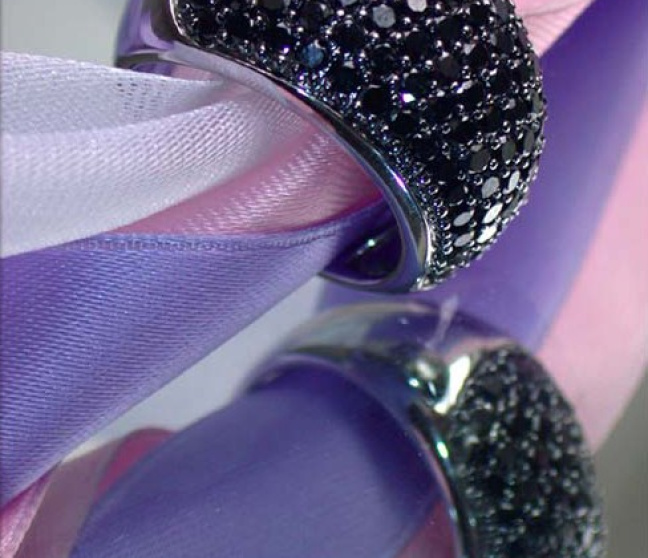 Schwarze Diamanten Ring