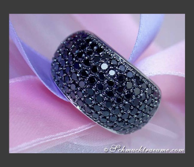 Schwarze Diamanten Ring