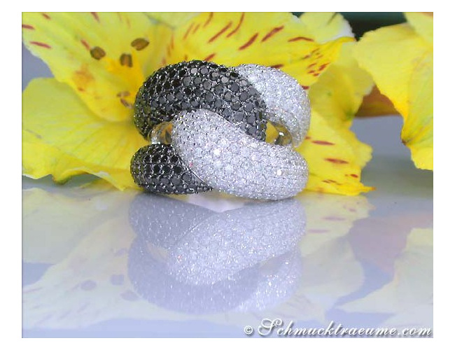 Schwarze Diamanten & Brillanten Ring