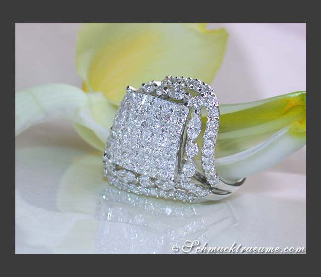Brillanten Ring mit Marquise und Princess Diamanten
