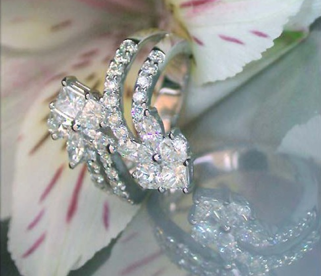 Brillanten / Diamanten Herz Ring