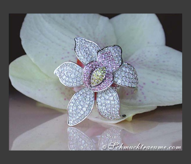 Diamanten Orchidee Ring mit Saphiren