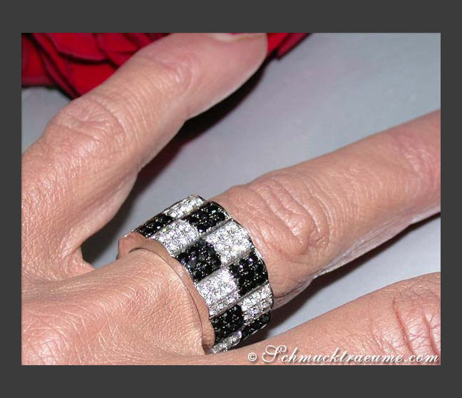 Schwarze Diamanten Memory Ring