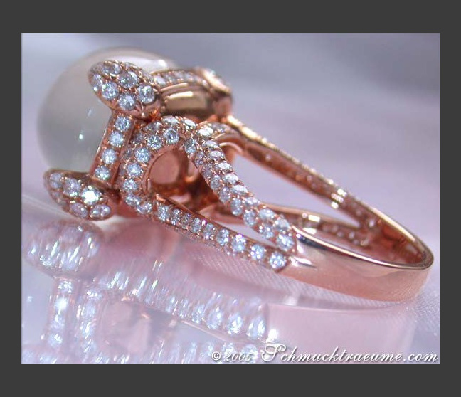 Mondstein Ring mit Brillanten