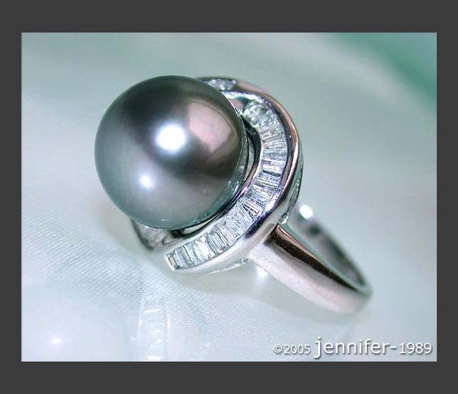 Tahitiperle Ring mit Trapez Diamanten in Weißgold 585