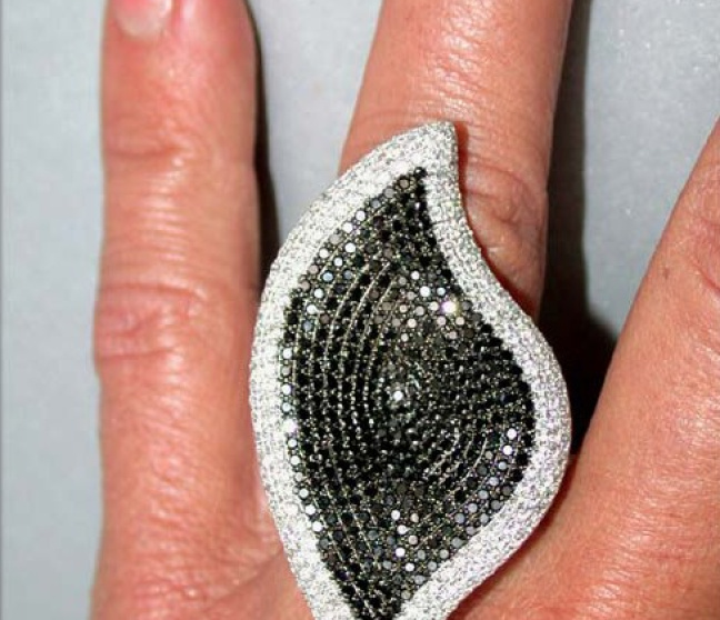 schwarze Diamanten Ring
