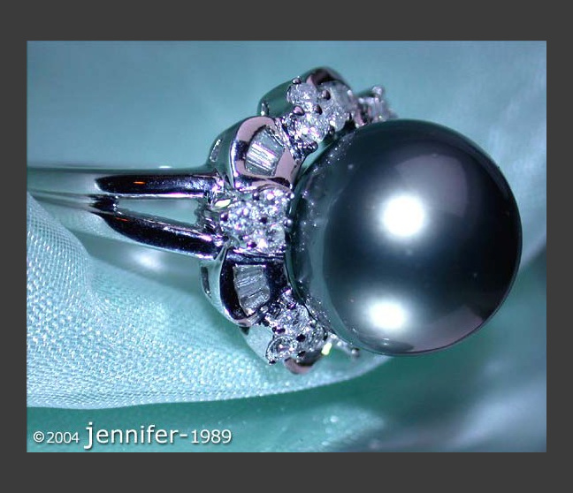 Edler Tahitiperle Ring mit Diamanten (Baguette & Brillant Schliff)