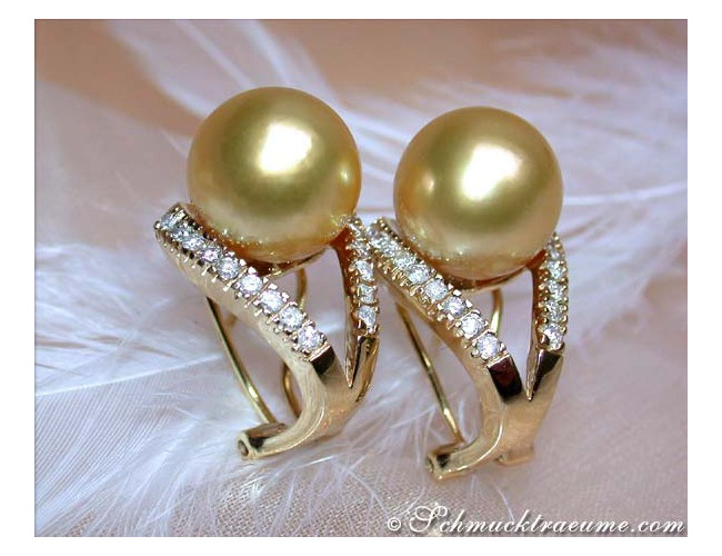 Attractive Golden South Sea Pearl Earrings with Diamonds