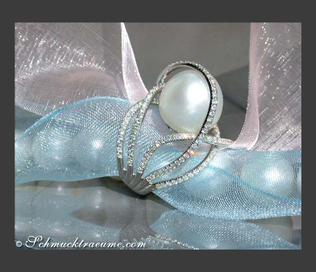 Südseeperle Ring mit Brillanten