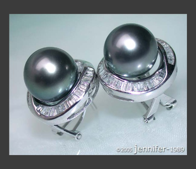 Tahitiperlen Ohrstecker mit Diamanten