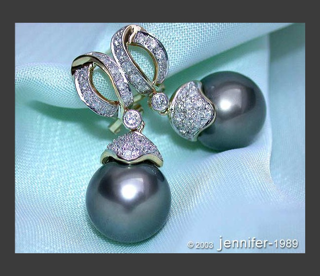 Elegante Tahitiperlen Brillanten Ohrringe in Gelbgold
