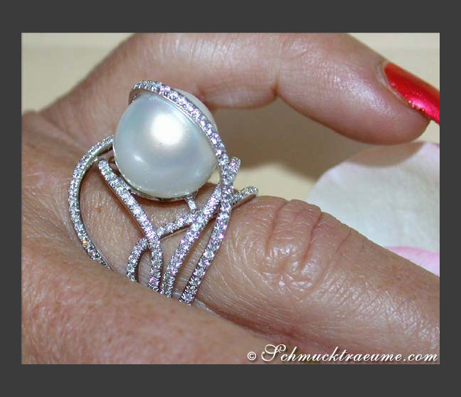 Südseeperle Ring mit Brillanten