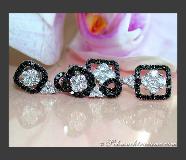 Ohrhänger mit schwarzen Diamanten