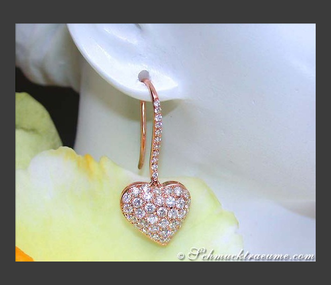 Diamanten Herz Ohrstecker in Roségold